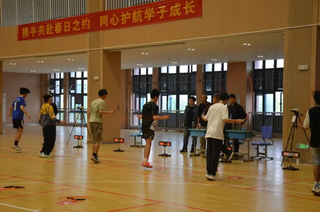 体育中考焕新启航 青春赛场逐梦飞扬 —— 肥西县 2026 年体育平稳有序举行 第1张