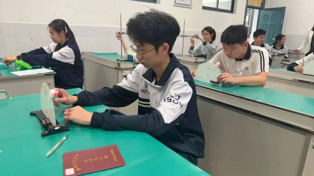 追梦中考 不负韶华——麓山外国语C2303班第七周周刊 第6张