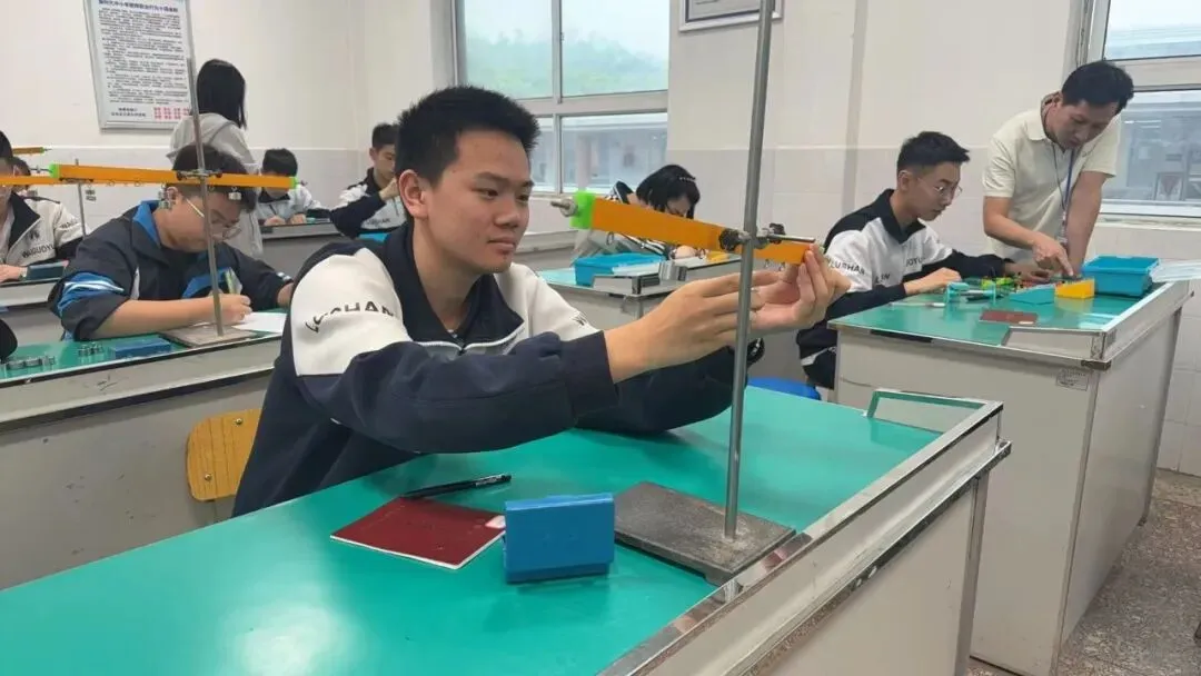 追梦中考 不负韶华——麓山外国语C2303班第七周周刊 第9张