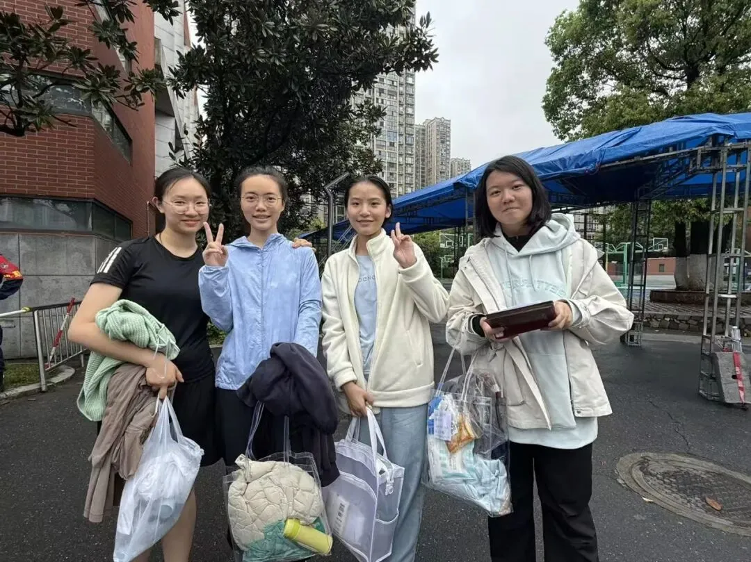 追梦中考 不负韶华——麓山外国语C2303班第七周周刊 第32张