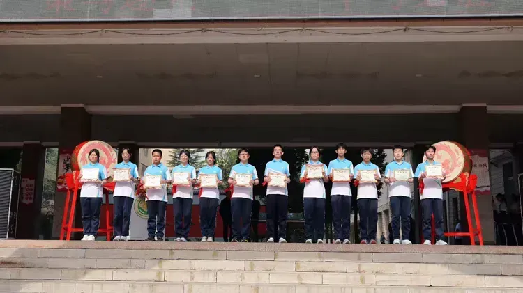 策马逐光 中考必胜——阳泉二中2026届初三中考誓师大会圆满举行 第27张