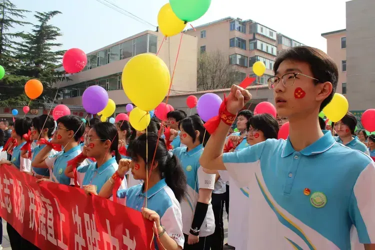 策马逐光 中考必胜——阳泉二中2026届初三中考誓师大会圆满举行 第45张