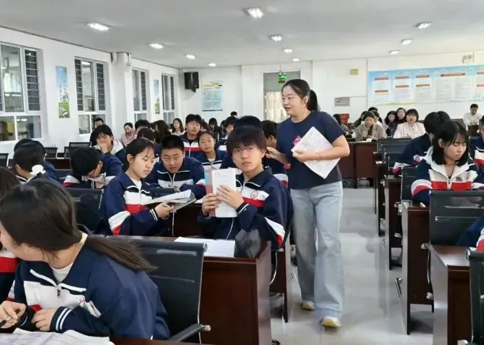 一周微播报|关键词:中考思维备考训练、名师工作坊、课题研究...... 第15张