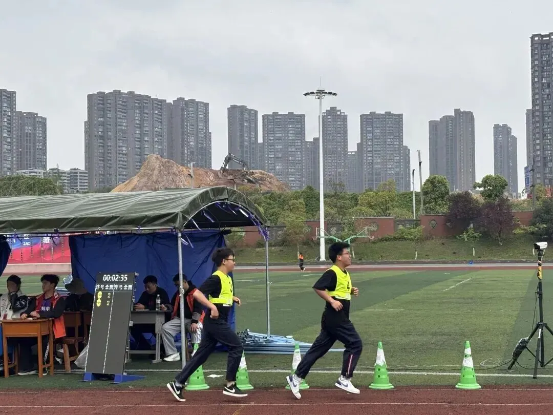 奔赴满分赛场!贵阳贵安2026体育中考火热开考 第13张