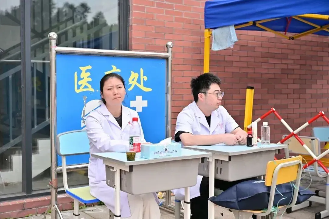 奔赴满分赛场!贵阳贵安2026体育中考火热开考 第44张