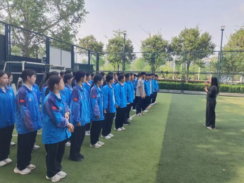 【奋进五中 中考减压】心解压,梦启航——商丘市第五中学开展解压心理团体活动 第11张