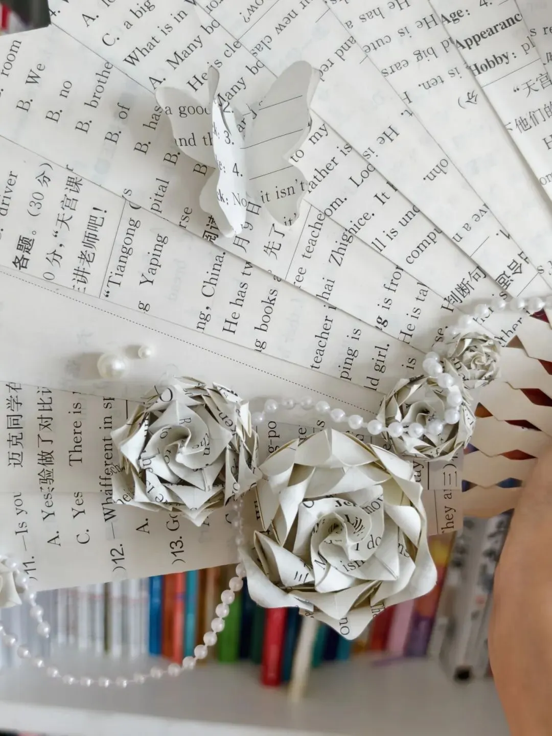 旧试卷改造玫瑰扇|把学习的压力,折成浪漫的花 第4张