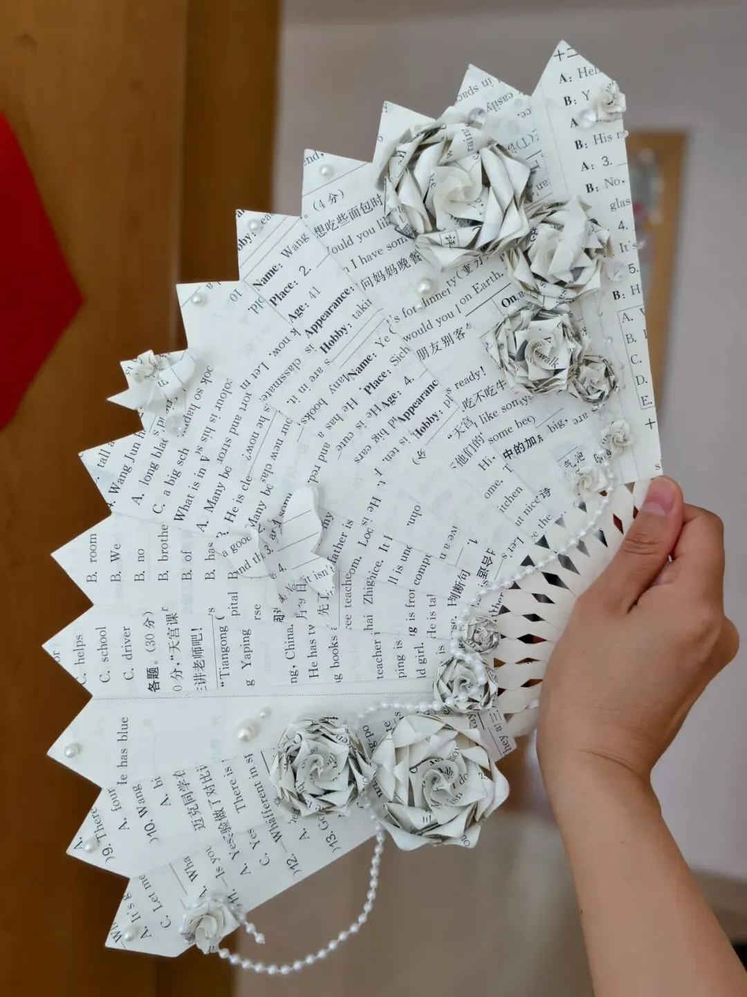 旧试卷改造玫瑰扇|把学习的压力,折成浪漫的花 第6张