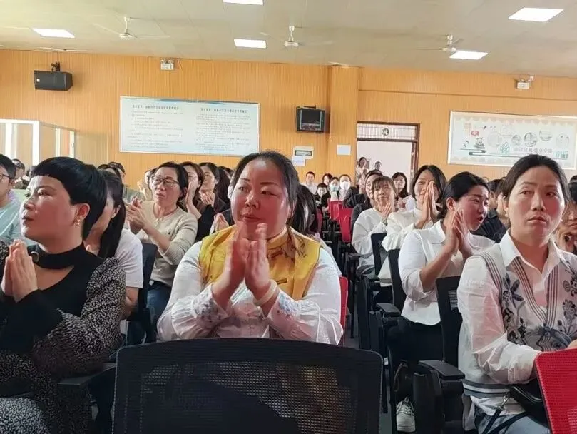 【家校共育】凝心聚力助中考 家校同心向未来—— 2026年春沈丘县第一初级中学 “家长学校”第一课成功开课 第22张