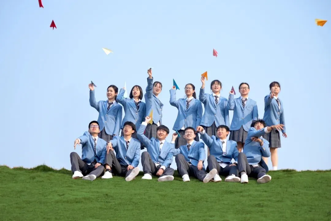 别人卷中考,他们已提前走进高中课堂?!这所16年一贯制学校,凭什么让90%以上学生选择直升? 第16张