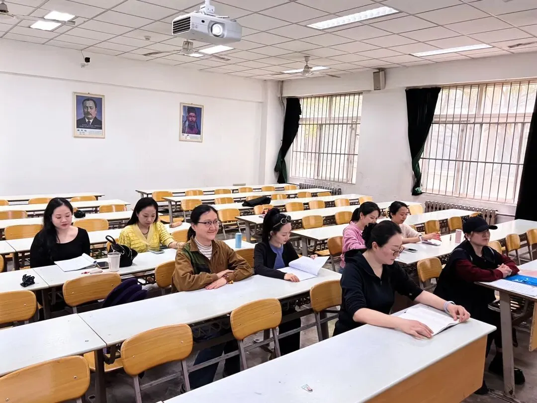 音乐教研室开展课程试卷命题与教学档案规范专题教研活动 第3张