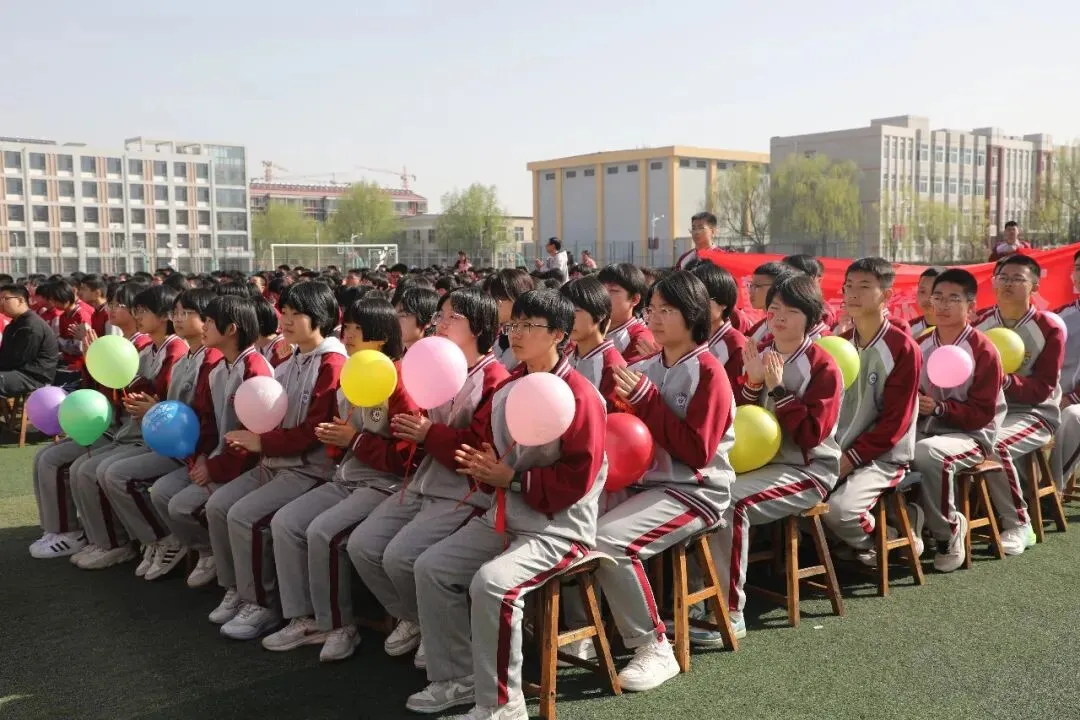 青春赴使命 热血迎中考——蔚县第一中学召开2026年中考冲刺动员大会 第11张