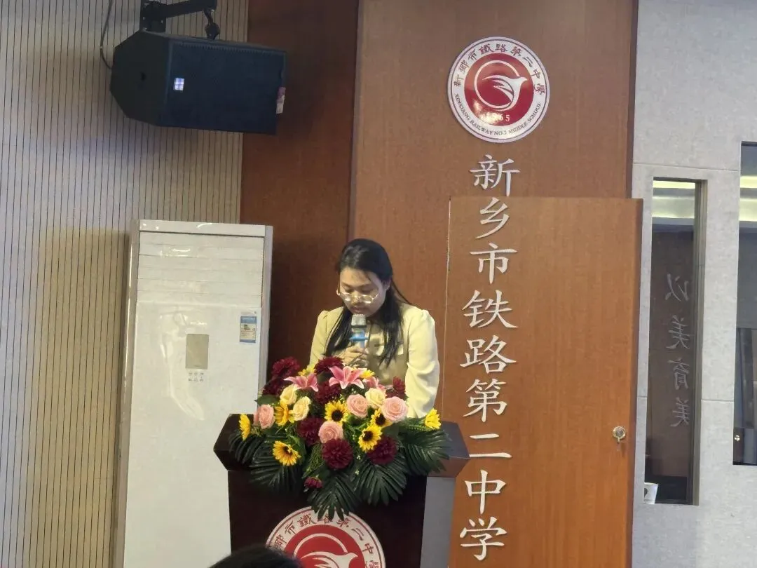 深耕真题研教学 共研共进促提升——新乡市第十二中学参加英语学科“解题说题说微课”主题教研展示活动 第8张