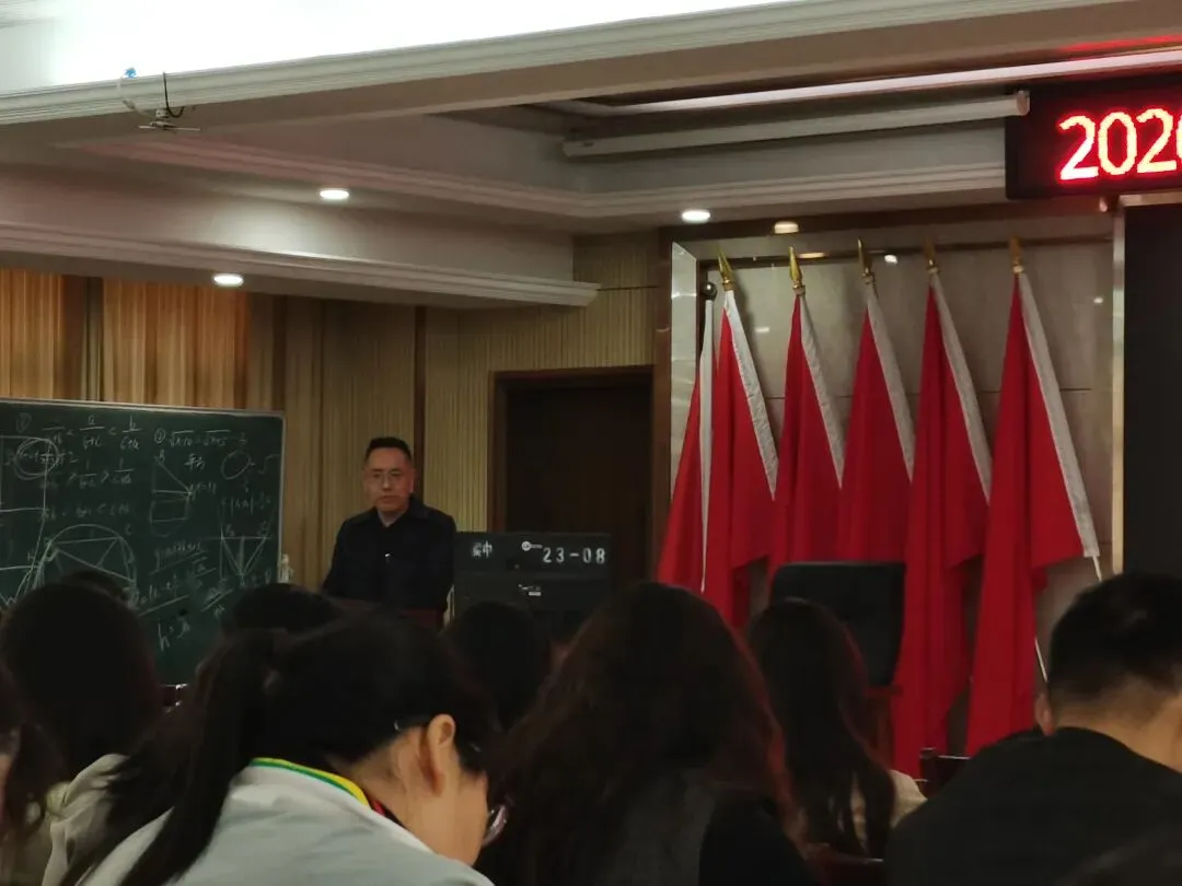 于高山之巅,看清中考语文的突围之路——2026年宿松中考语文研讨会纪实 第2张