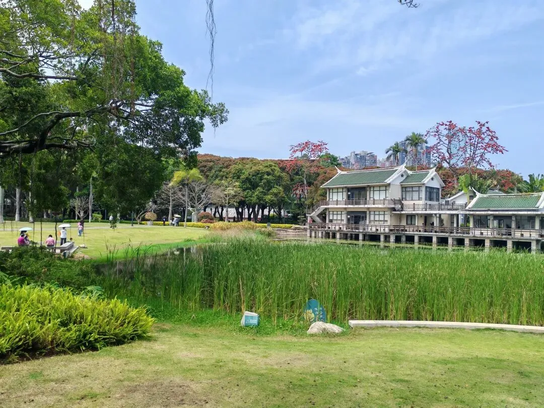 高三年级4月模拟考试物理试题 第1张