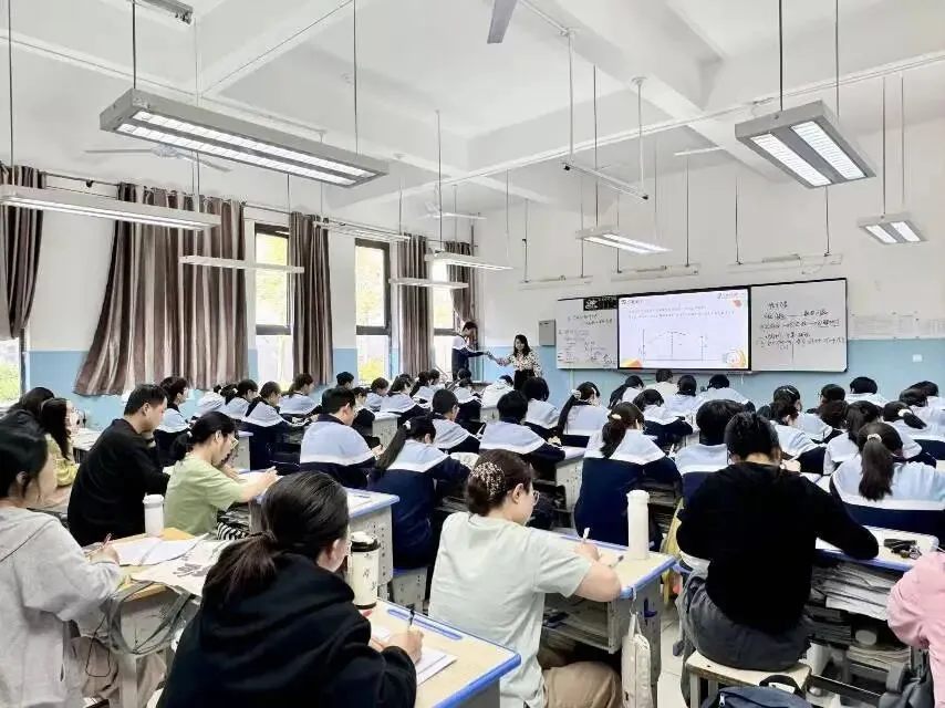 【经开八中·教研动态】2026年中考复习备考培训——数学学科 第17张