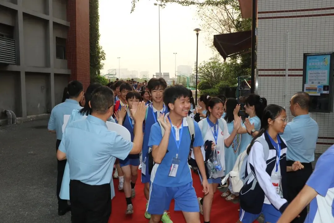 亮剑体育中考 首战旗开得胜! | 深圳华附(集团)同心实验学校2026届体育圆满收官 第13张