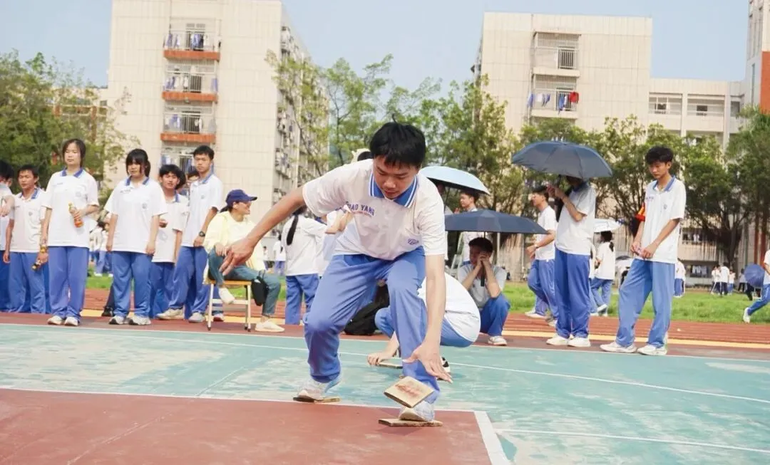 燃动青春,蓄力中考|我校游园会为中考学子硬核打气 第19张