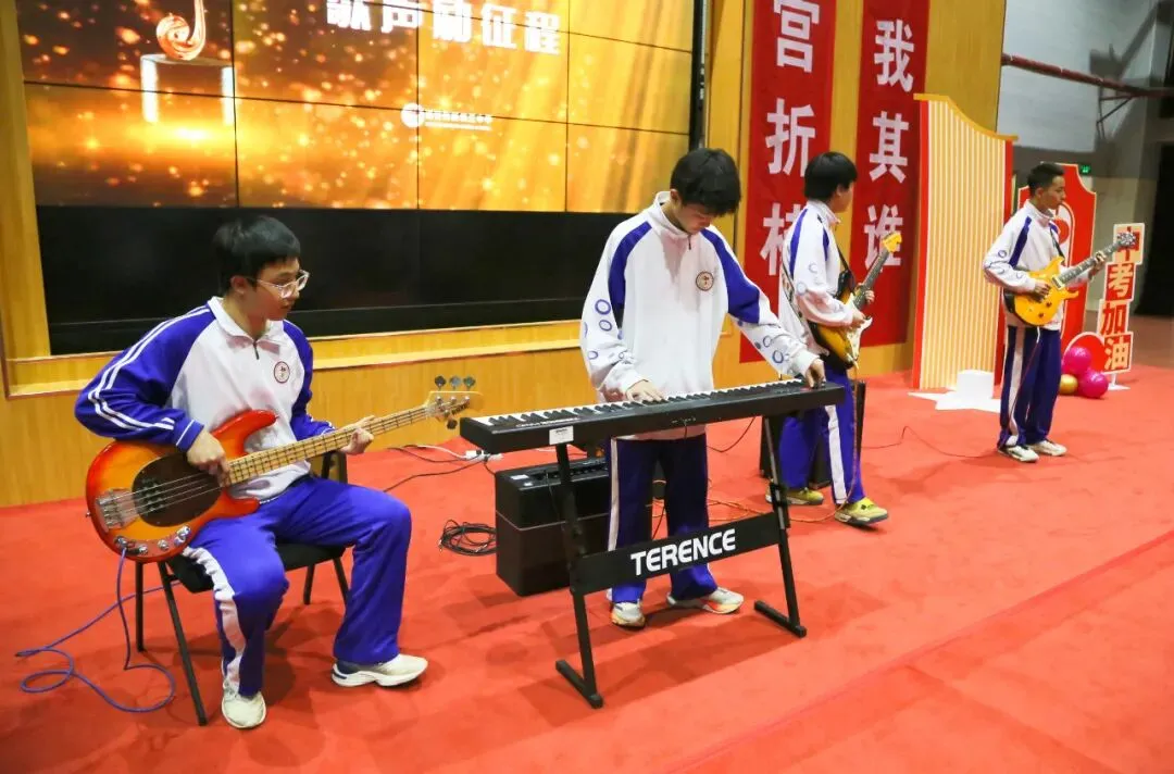 【中考特长生】西安藤信高级中学、西安高新第三中学2026年体育、艺术特长生招生简章 第140张