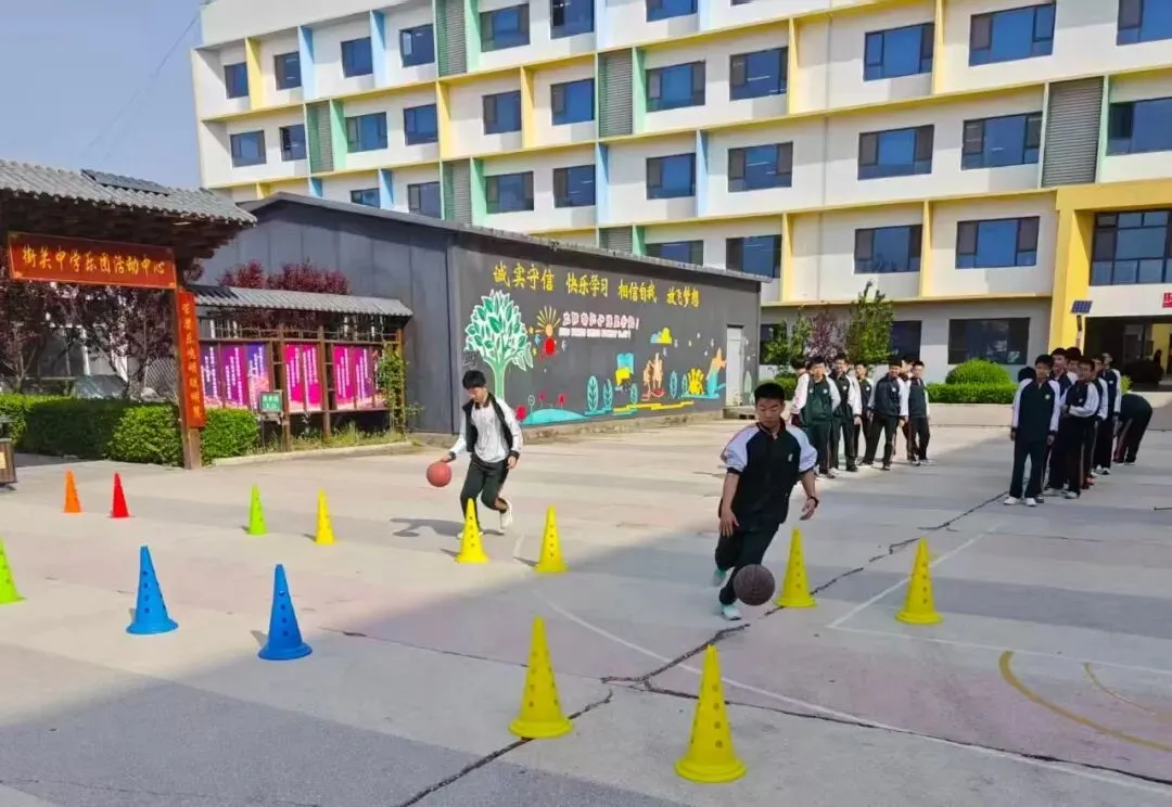 师者护航,少年拼搏!——九年级中考体育冲刺,每滴汗水皆不负 第18张