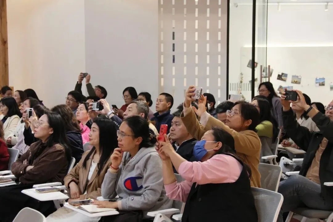 我院关工委成功举办中考政策“靶向解读”专题讲座 第11张