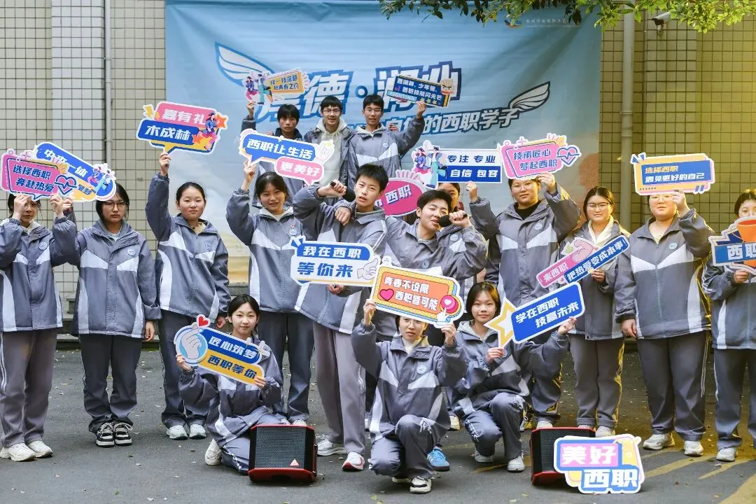 临近中考,孩子心态崩了!家庭大战爆发后,杭州这位家长感慨,多听听孩子,选对学校女儿也能这么优秀 第6张