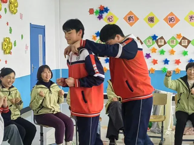 党建引领 逐梦中考 | 心有暖阳 为梦护航 财落学校九年级师生心理团建活动 第7张
