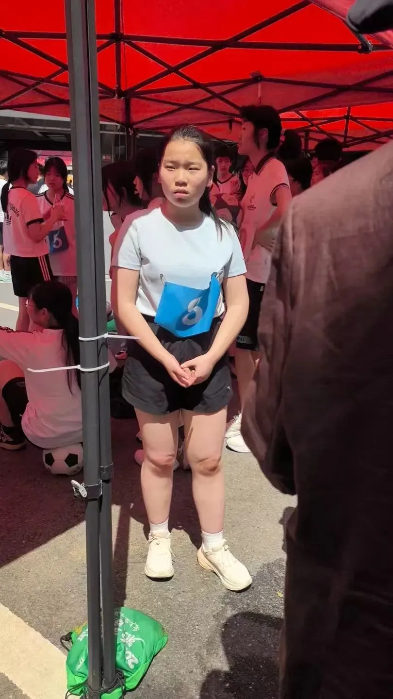 体育中考揪心又暖心的一天,感恩孩子勇敢前行 第1张