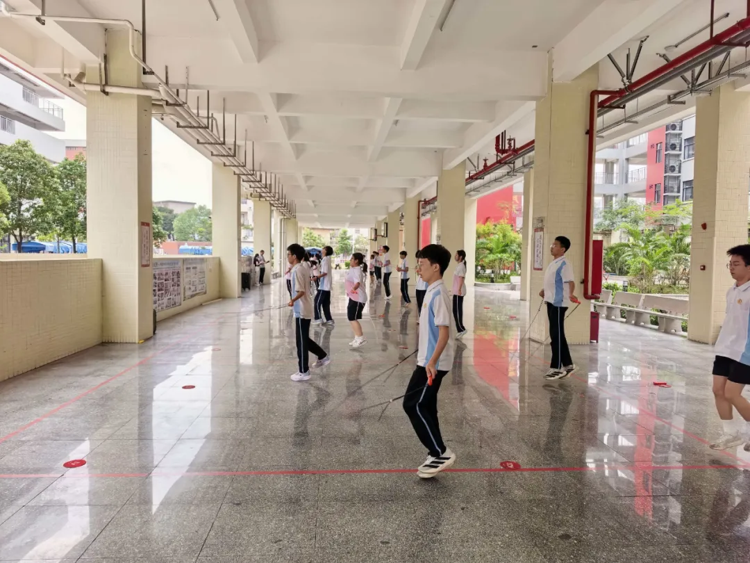 绳彩飞扬,逐梦中考|我校初三跳绳专项模拟测试圆满落幕 第2张