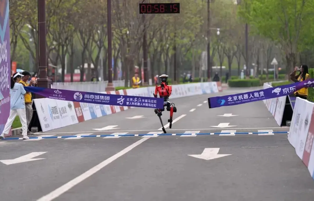 河南2026年中考时间确定;今起,河南最低气温将跌回10℃;铁路12306已拒绝出票105.6万张丨大象早报 第7张