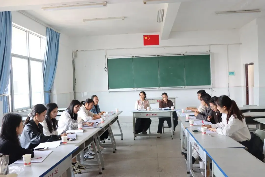 深耕课堂求实效,精准复习战中考——银生中学教育集团2026年后期备考复习研讨活动圆满举行 第24张