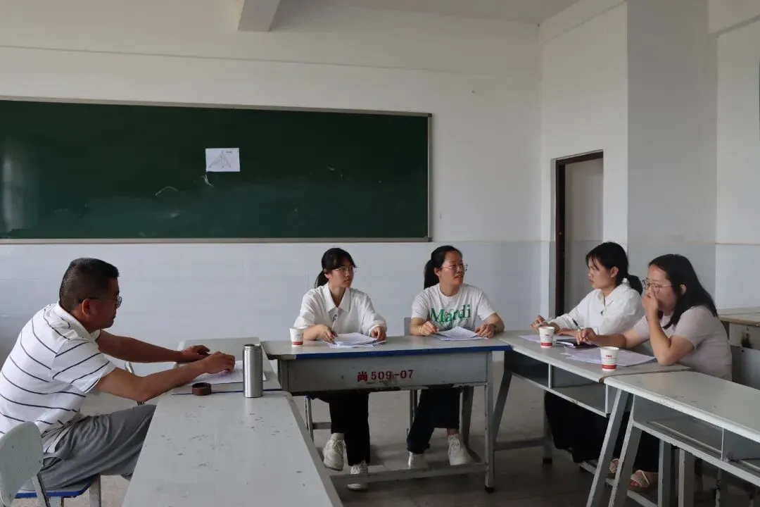 深耕课堂求实效,精准复习战中考——银生中学教育集团2026年后期备考复习研讨活动圆满举行 第32张