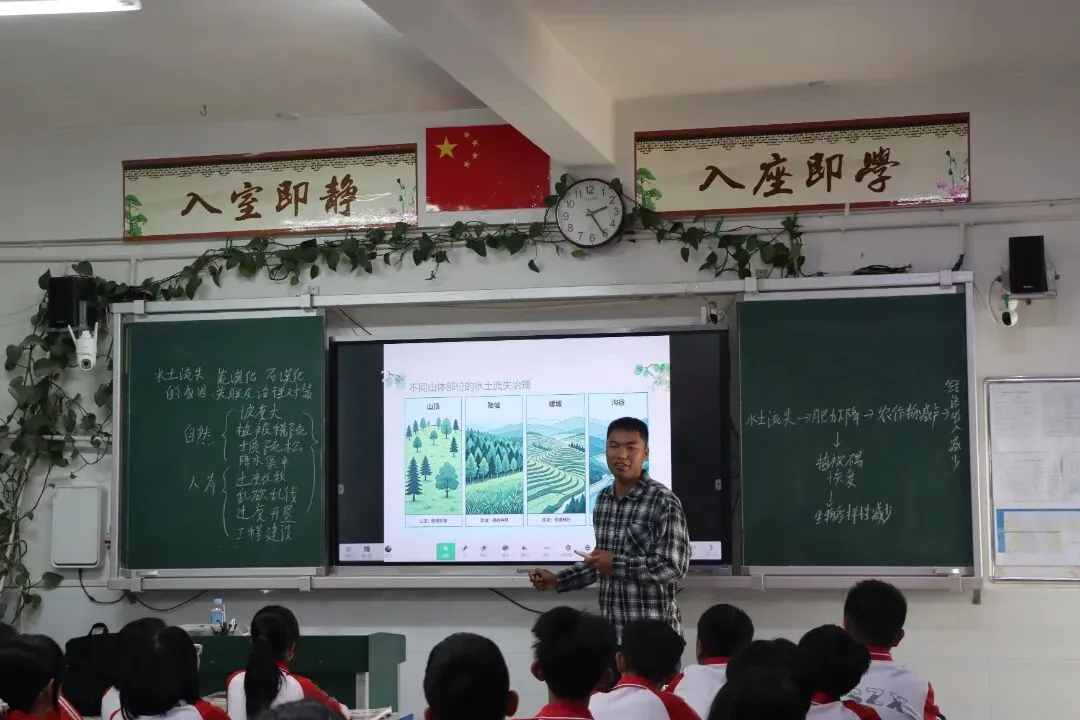 深耕课堂求实效,精准复习战中考——银生中学教育集团2026年后期备考复习研讨活动圆满举行 第43张