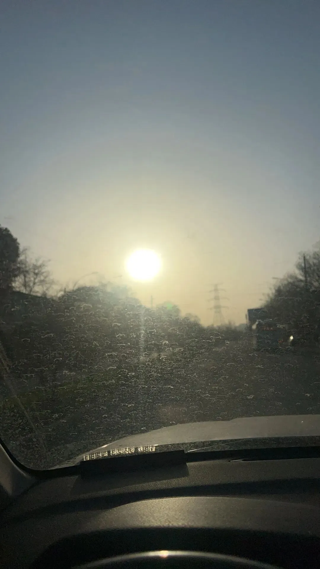 中考志愿这场博弈:少年不甘的锋芒,与父母藏在哽咽里的托底 第2张