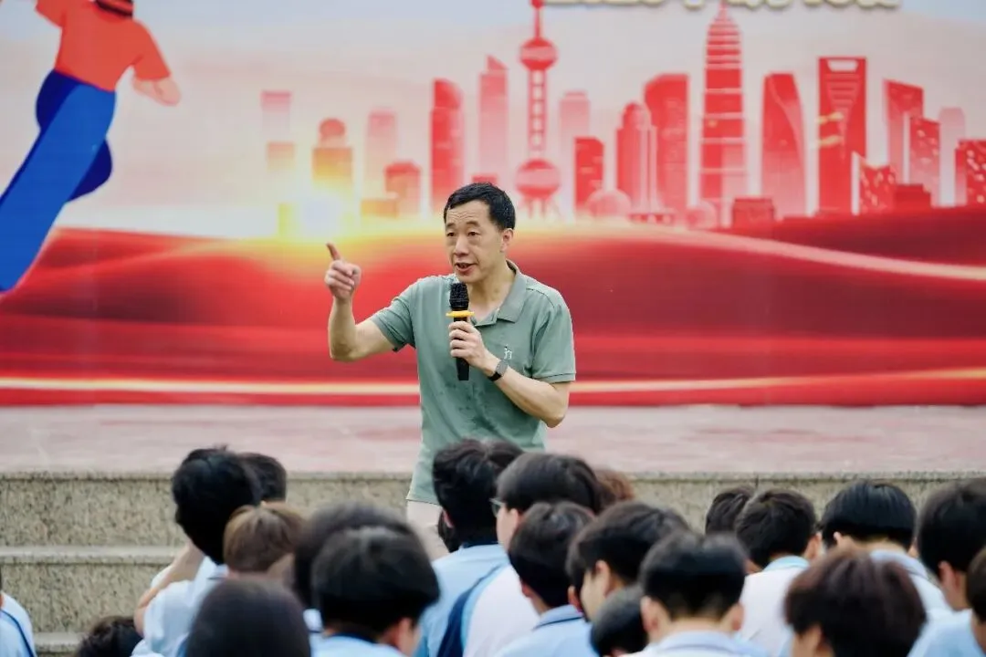 【担当·中考】步步为赢 天天向上——我校举行2026届中考最关键阶段冲刺励志教育大会 第10张