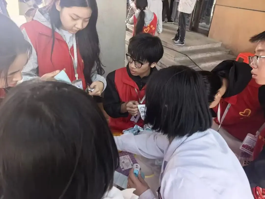 暖心护航助中考 志愿同行显初心 第18张