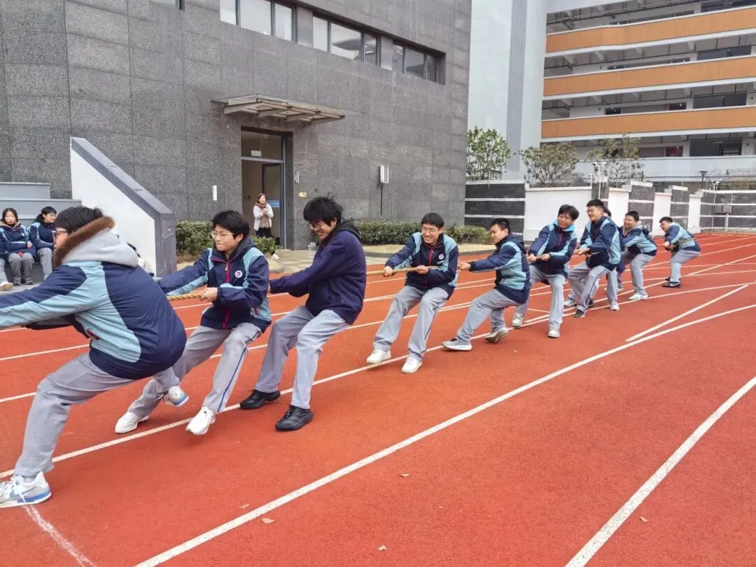 读职高还是普高?中考分流后,让孩子还有充分的选择!杭州高中招生去年实行新举措,首批学生出现新流向 第4张