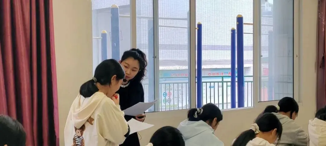 聚焦讲评提质 赋能中考冲刺 | 南华初中教共体中考总复习(语文组)试卷讲评研修 第15张