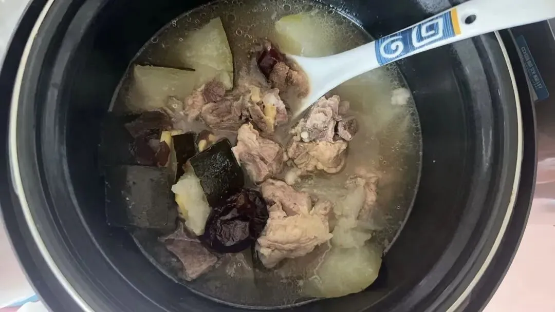 当试卷上的小纸条,照见了生活的“作弊”真相 第5张