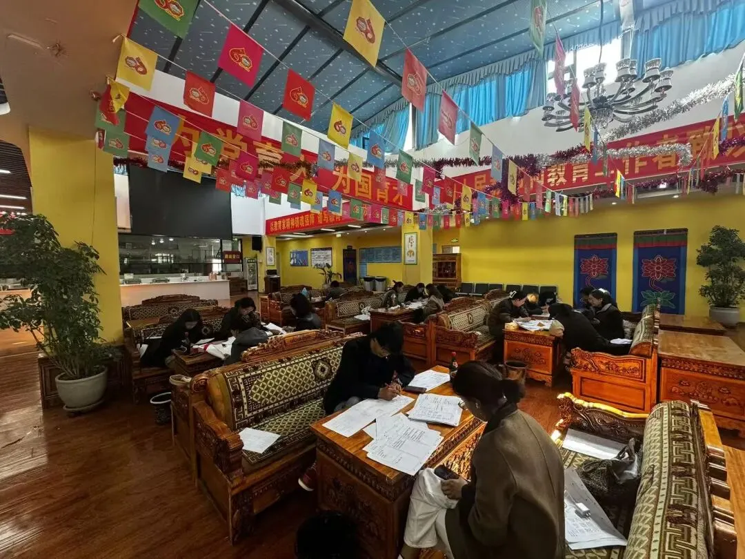 市二职举行2026届毕业班第一次模拟考试 第3张