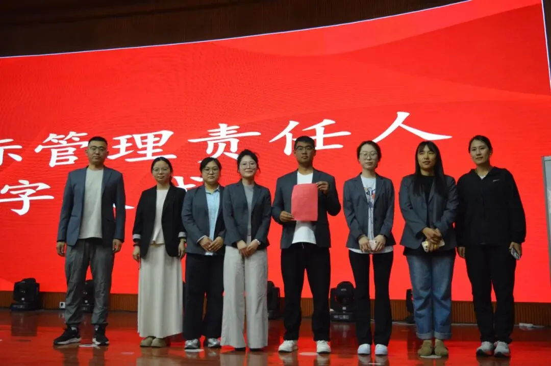 立状明志,决胜中考 | 我校举行2026年中考目标管理责任书签订仪式 第22张