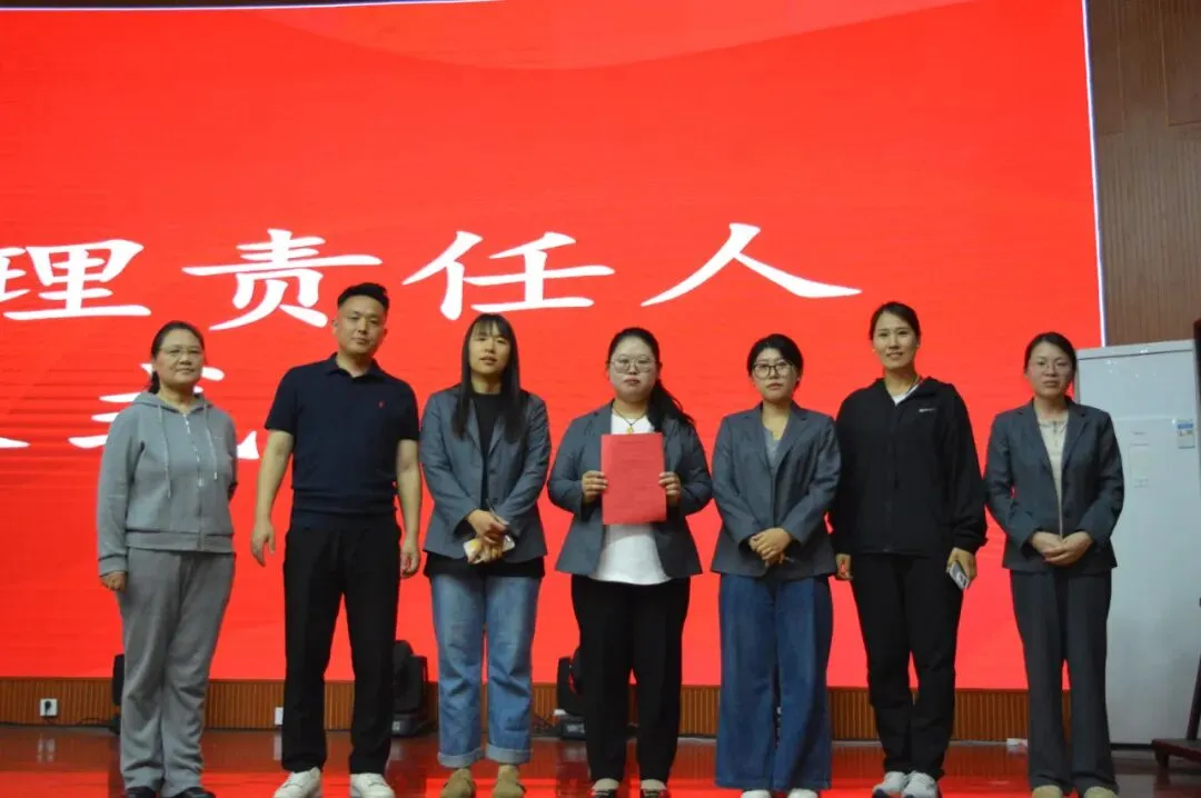 立状明志,决胜中考 | 我校举行2026年中考目标管理责任书签订仪式 第26张