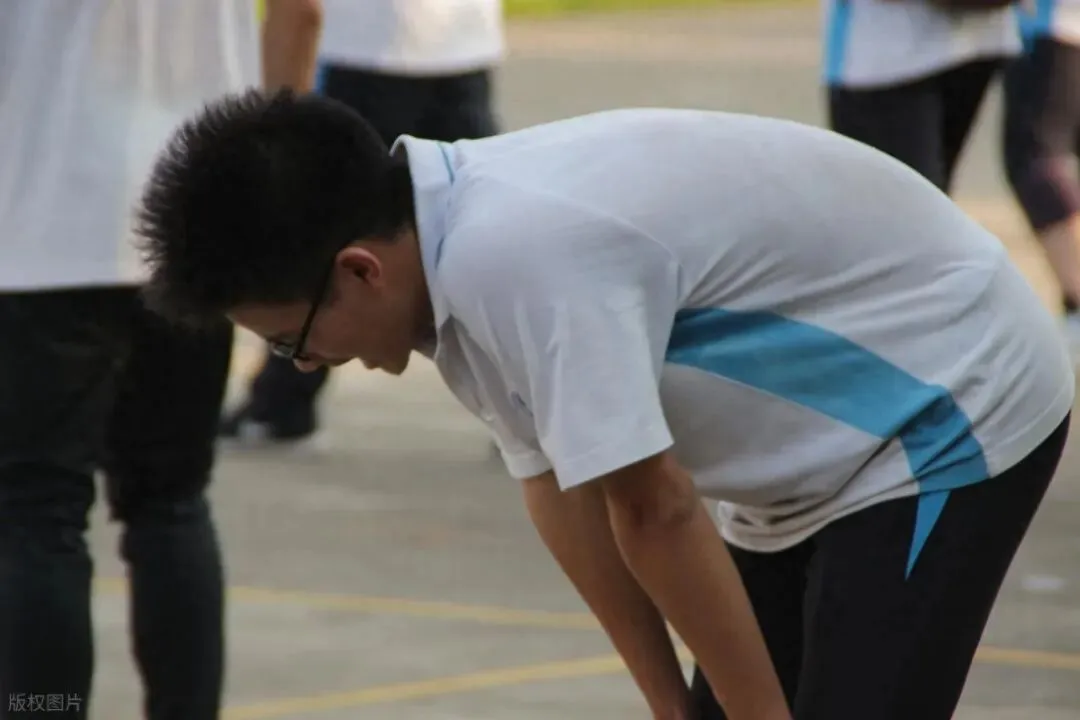 中考小胖子的噩梦,体育成绩不好不怨你,要怨就怨你爹基因太强大 第1张