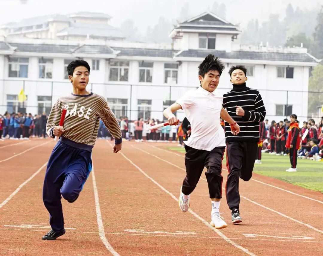 中考小胖子的噩梦,体育成绩不好不怨你,要怨就怨你爹基因太强大 第15张