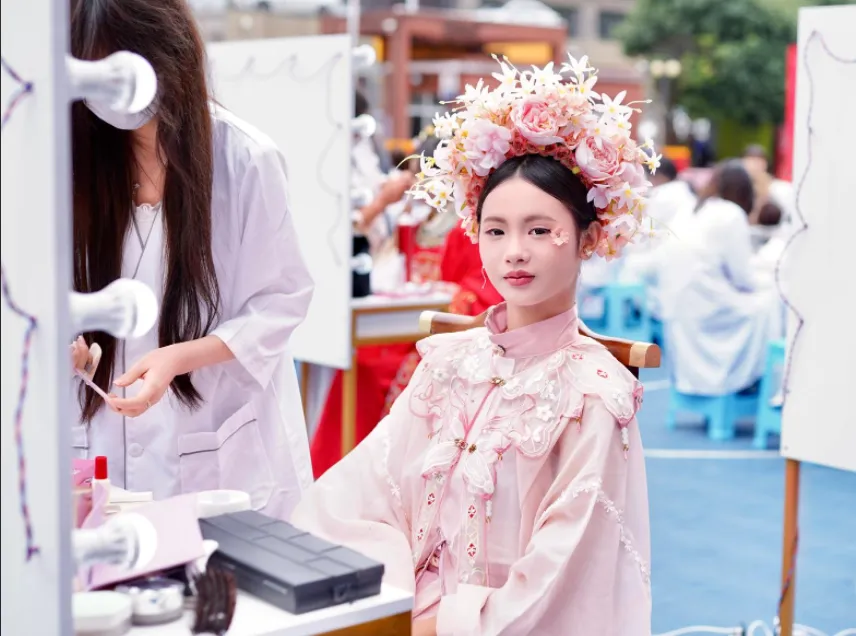 中考结束再找学校来得及吗?宜宾新东方 2026 夏秋季预科班,现在报名更划算! 第9张