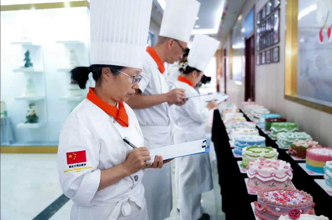 中考结束再找学校来得及吗?宜宾新东方 2026 夏秋季预科班,现在报名更划算! 第10张