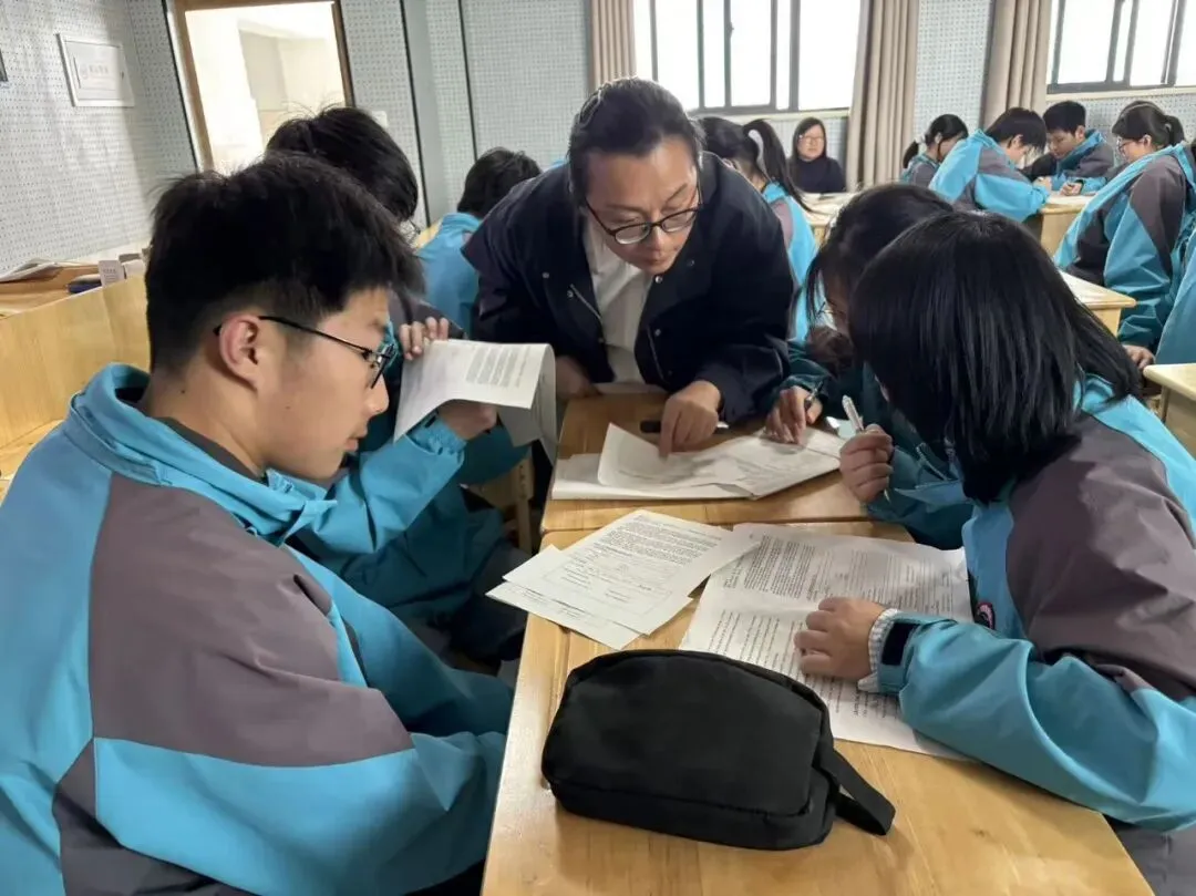 精准研讨明方向 高效备考助中考——武进区西片初中英语中考复习研讨活动在夏溪初级中学圆满举行 第10张