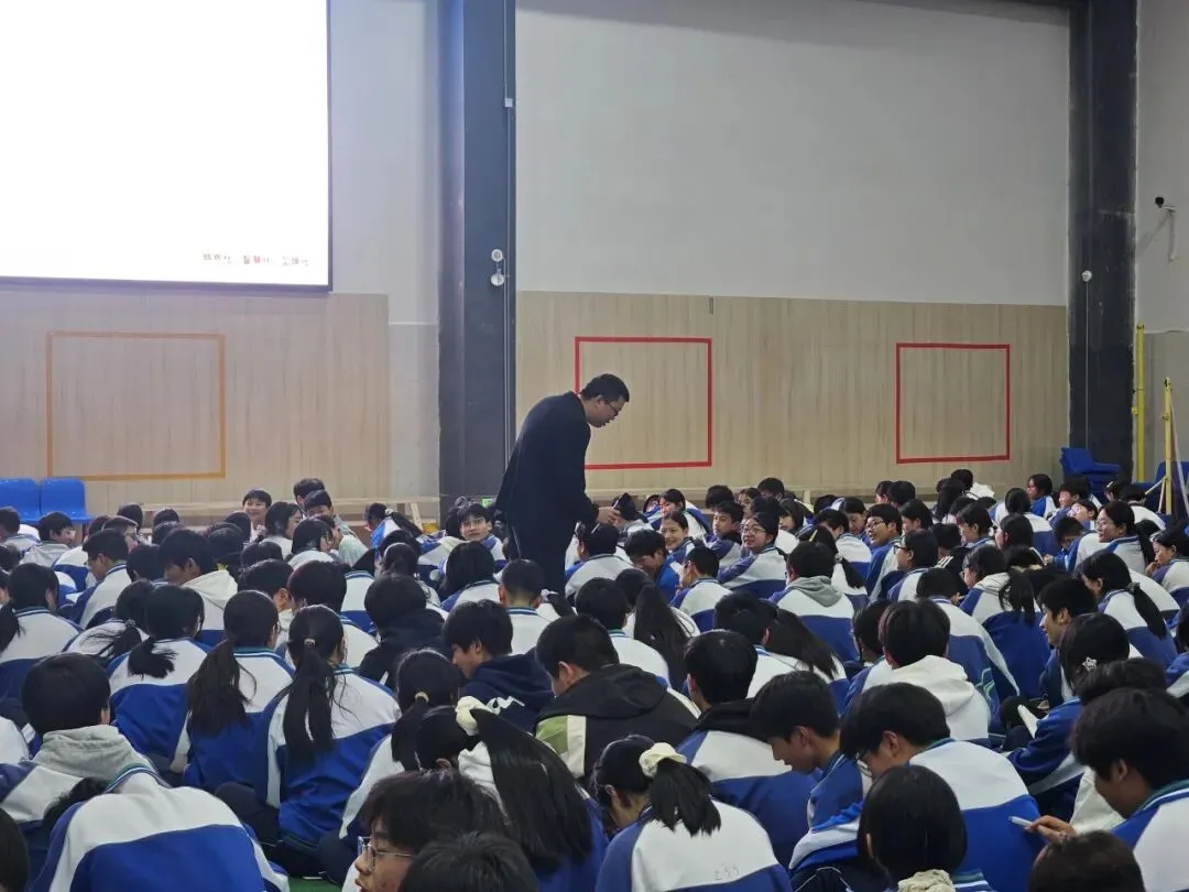 与焦虑和解,从容赢中考——乔庄中学开展九年级中考考前心理疏导专题活动 第4张