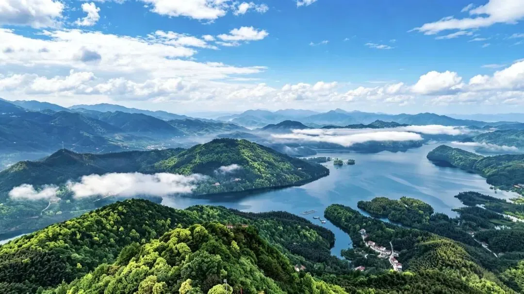 2026年七年级下学期期中数学试卷一和答案 第5张