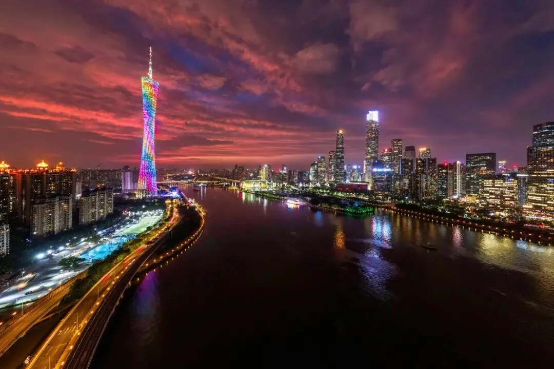 标杆!2026广州二模(4.21)语文试卷,参考答案(文档版) 第2张